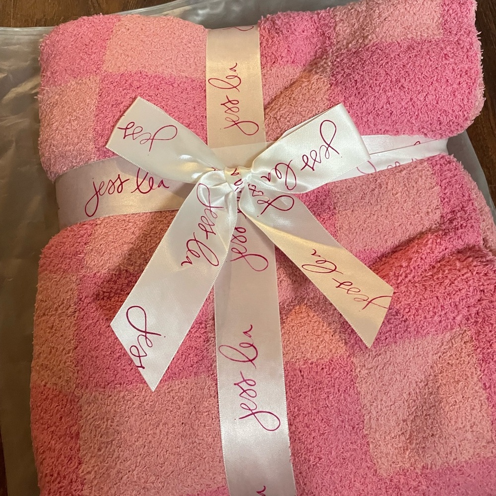 Jess Lea Pink Checkered Blanket
